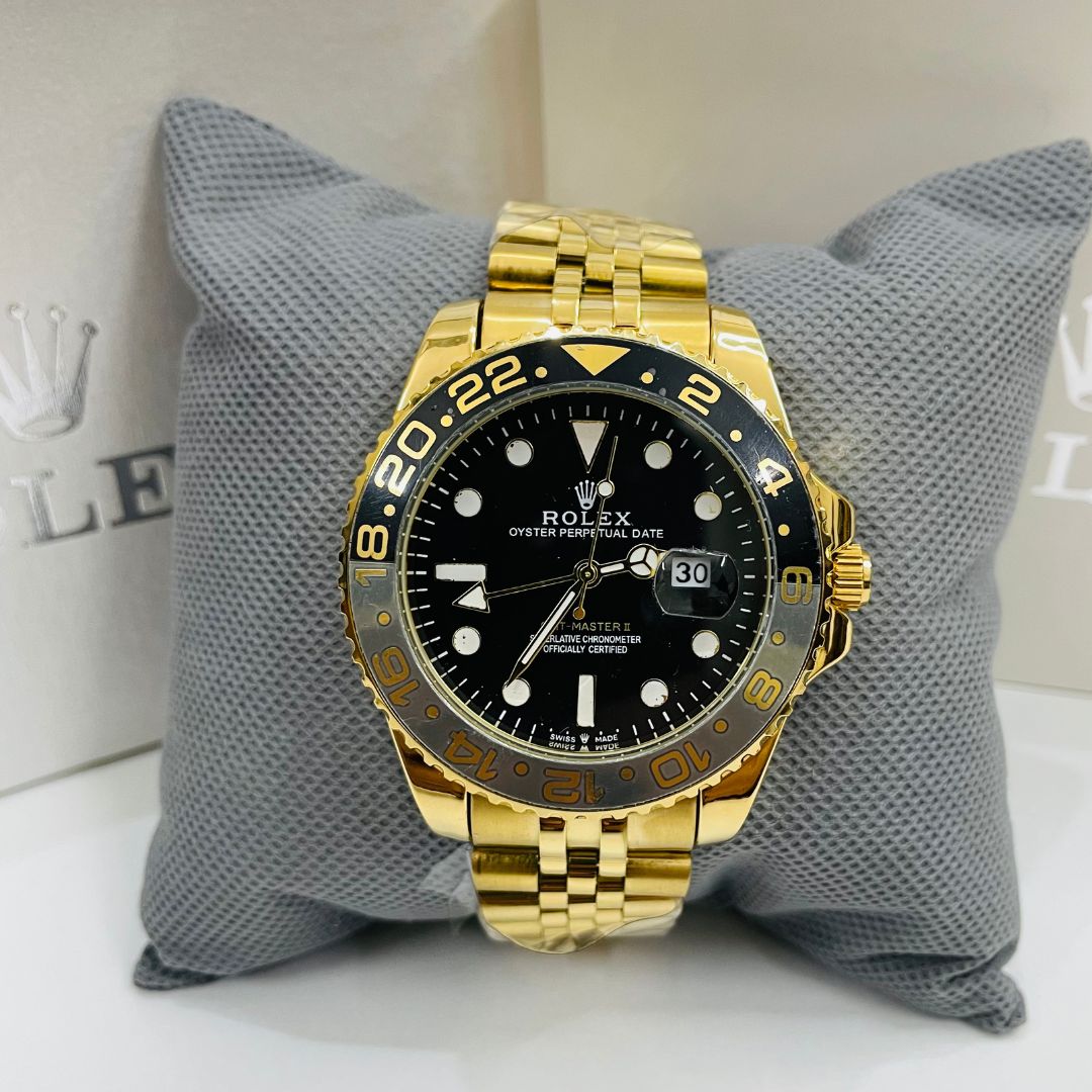 GMT Master - 40mm - Stainless Steel - Yellow Gold Black Dial Jubilee 0052