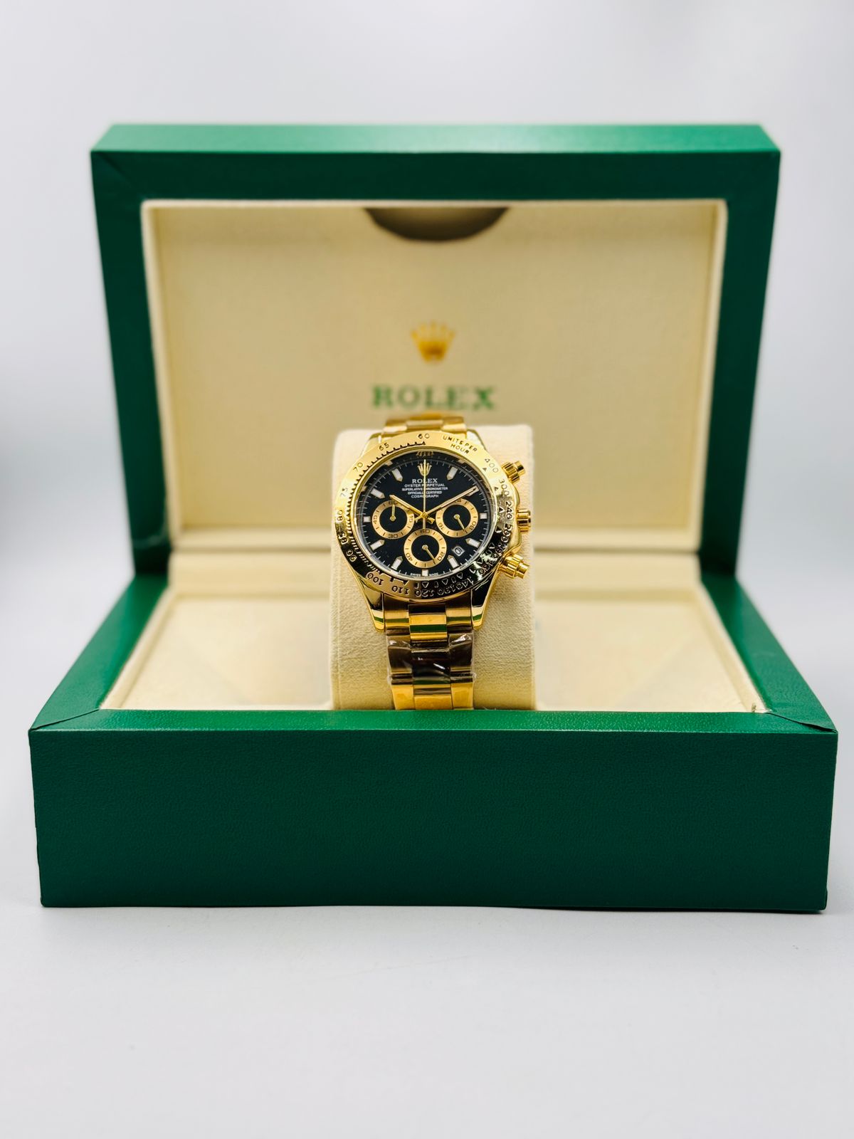 Daytona-Inspired Chronograph – 40MM | Black Dial | Yellow Gold Bracelet 0021