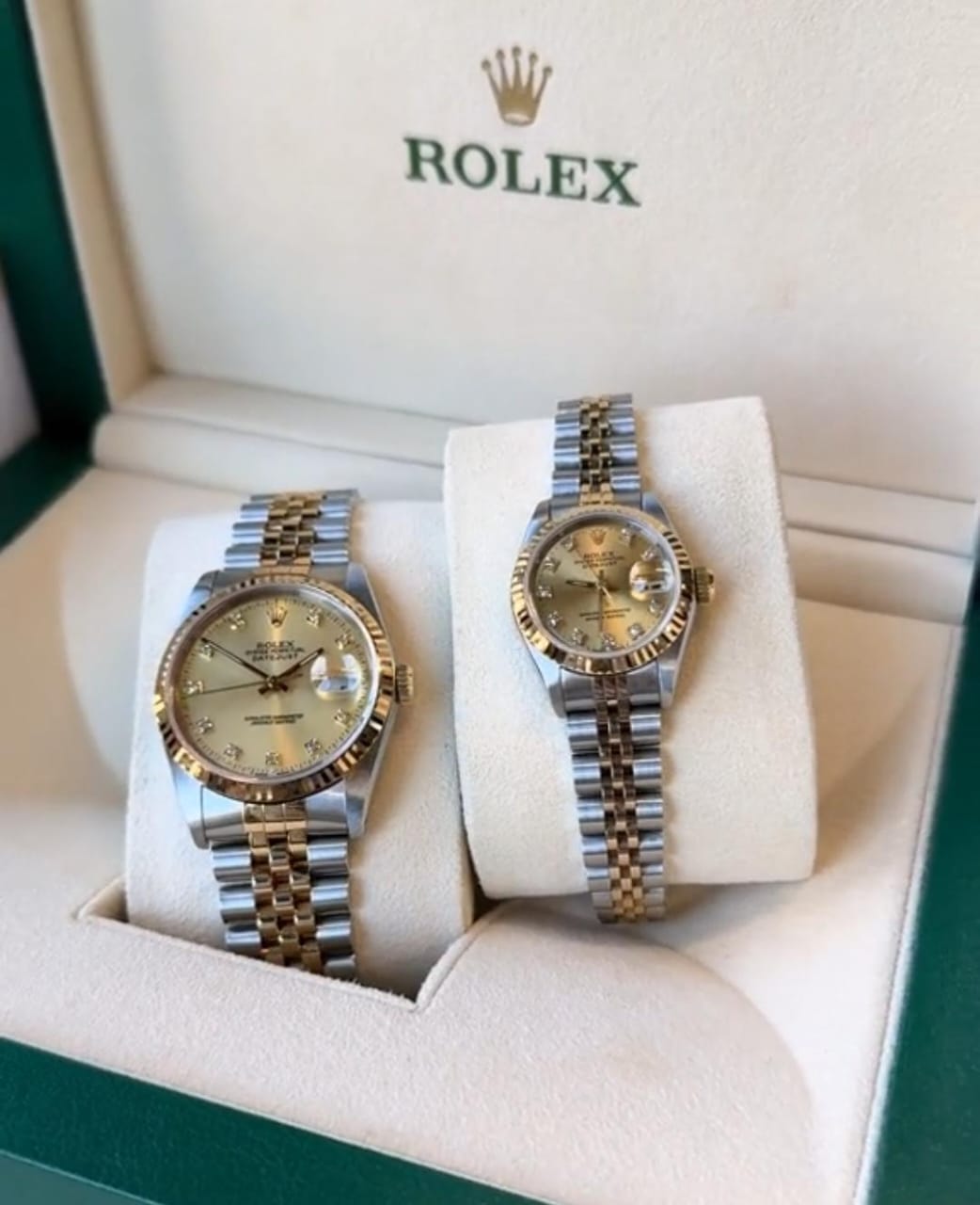 Rolex Datejust 36 Black Index Dial Yellow Gold & Stainless Steel Men & Women